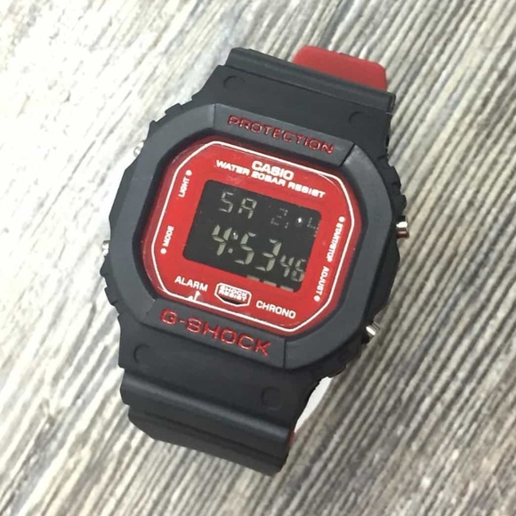 Casio - Picture 1 of 3
